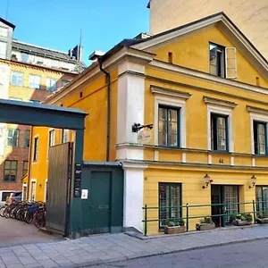 Lilla Brunn Ostello